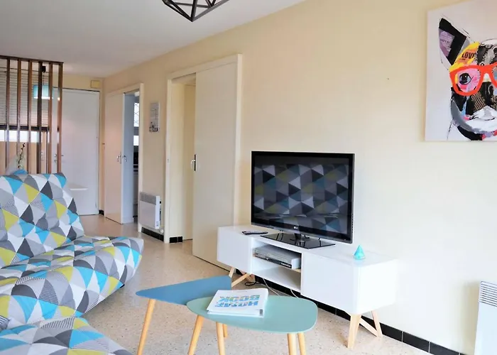 T2 Avec Terrasse Sud, Climatise, A Proximite - - Fr-1-251-295 Apartman